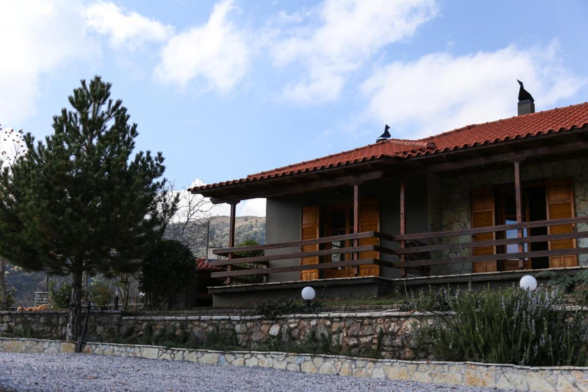 Orias Guesthouse & Farm 칼라브리타 외부 사진