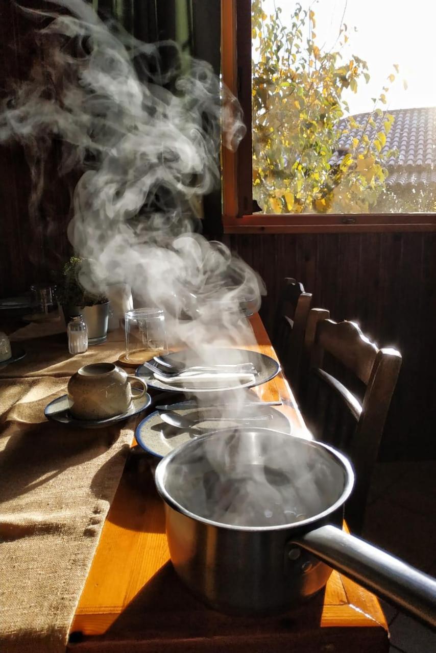 Orias Guesthouse & Farm 칼라브리타 외부 사진